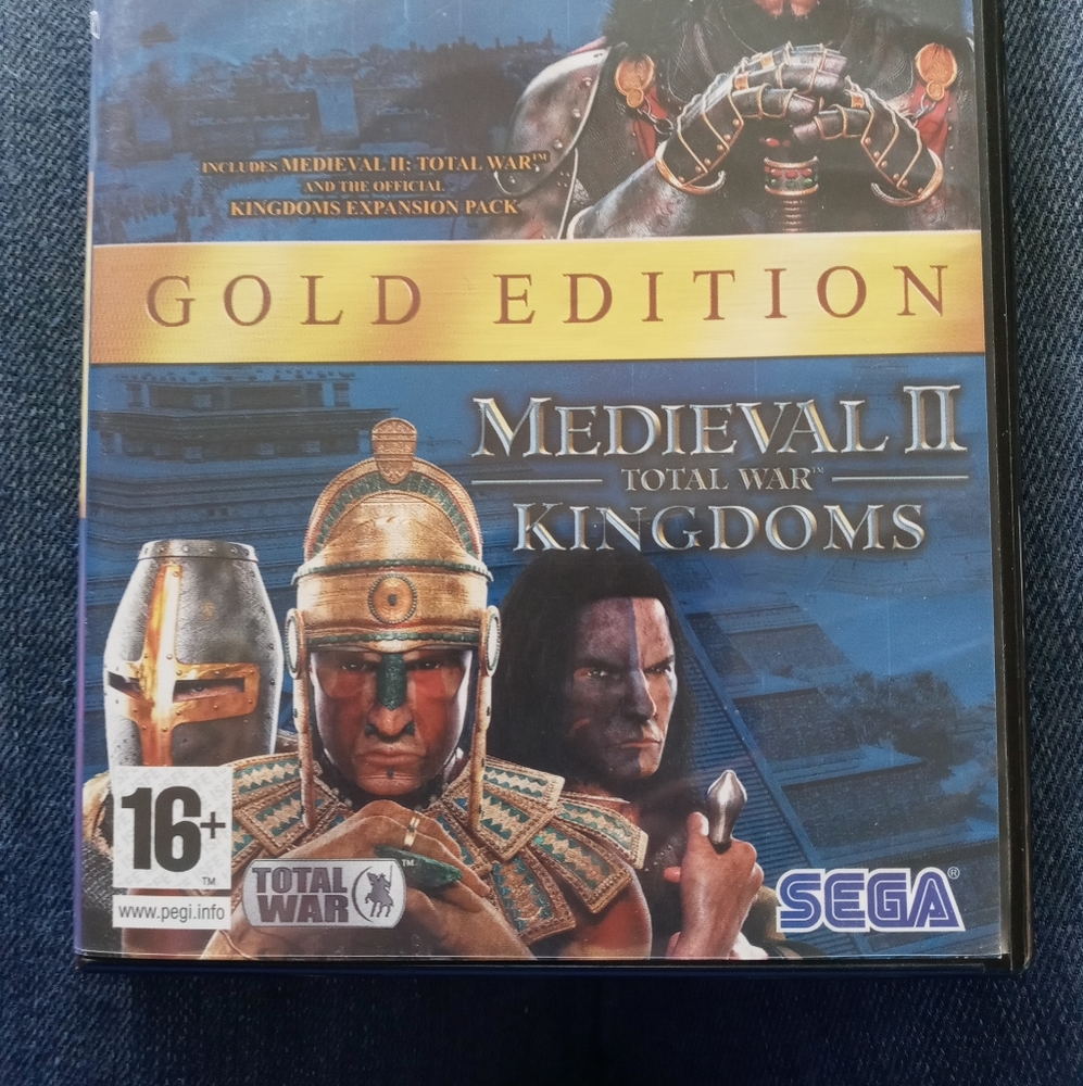 Medieval II Gold Edition (Total War & Total War Kingdoms) - PC -DVD -ROM